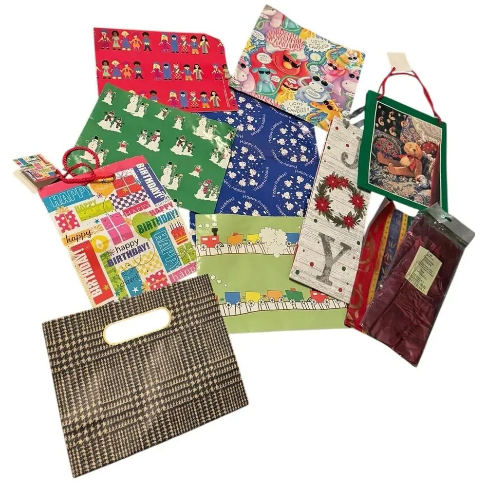 Mixed Gift Bags & Wrapping Paper Lot Birthday Holiday Teddy Bear Paper Crafts